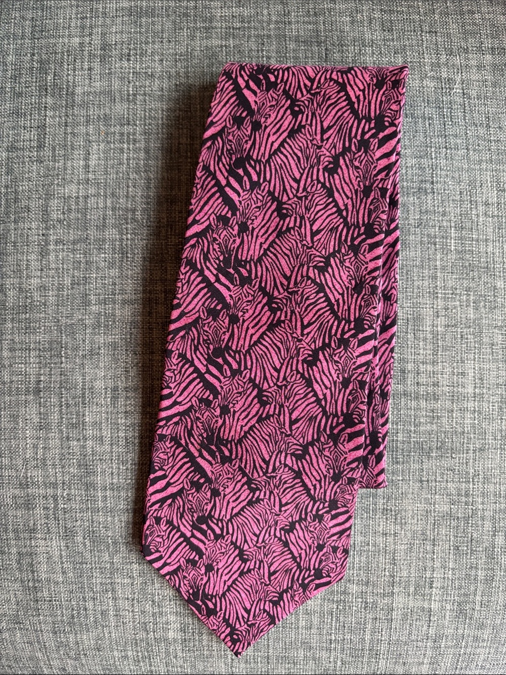 World Wildlife Fund Vintage Men's Zebra-Pattern 100% Silk Tie made in USA 90s